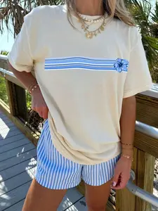 Women's Floral Print Round Neck T-Shirt + Striped Shorts Set, Casual Loose-Fit for Daily Wear, Outdoor & Vacation Fashion, Womenswear, Top Shorts Set