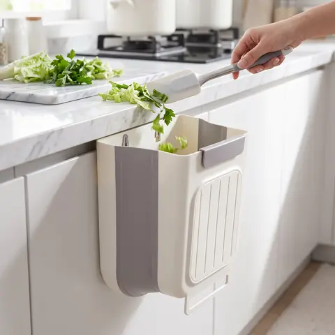 Foldable Hanging Trash Can for Cabinet Door, Slim Collapsible Food Scrap Caddy for Kitchen RV & Seniors, Under Sink Countertop Wastebasket with Bag Holder, Papelera Cocina