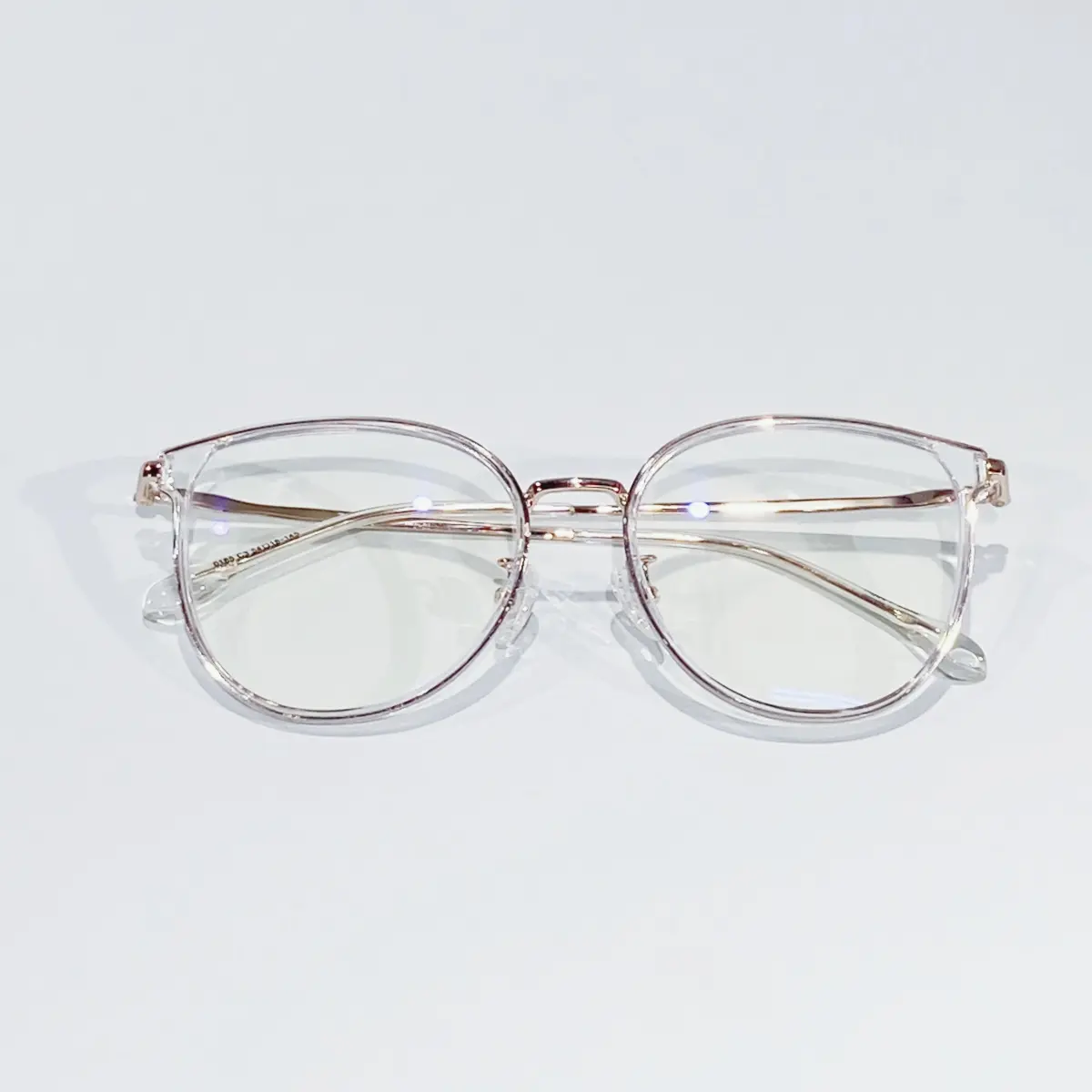 Chic Cat-Eye Eyeglass Specs for Women, Lightweight TR Statement Frame Glasses with Golden Temple Arms, Progressive & Blue Light Blocking, Full Rim, Tr Plastic, Unisex, Glasses For Women, Progressive Lens, Bifocal