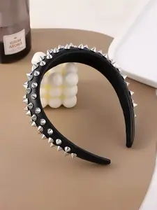Punk Rivet Hairband, Millennium Babe Style Accessory, Secure Fit Even with Thick Hair, Y2K Hairband, Trendy Girl Accessories, Zig Zag Headbands