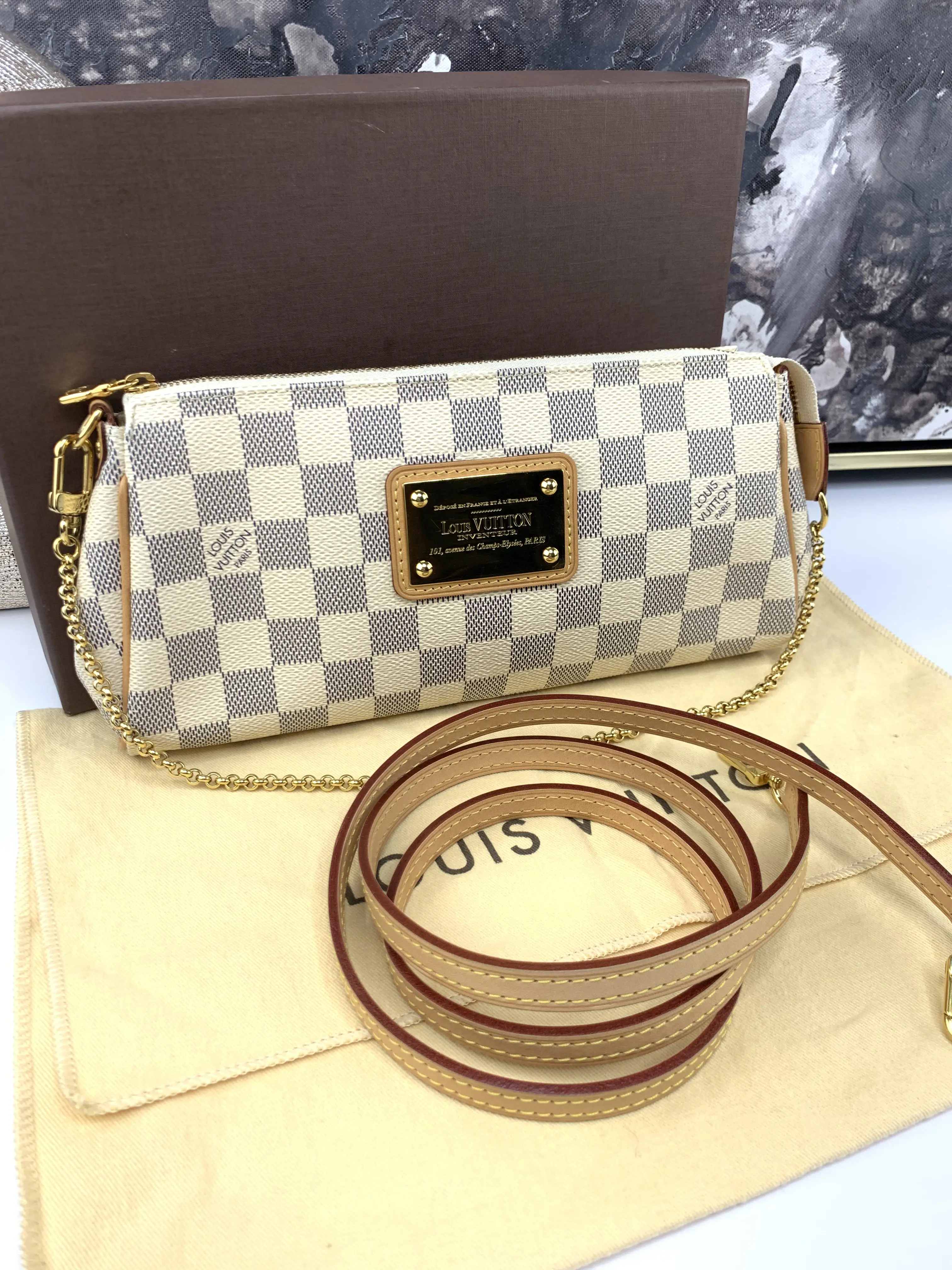Pre-owned Louis Vuitton canvas and vachetta leather Crossbody Bags Eva Clutch Damier Azur