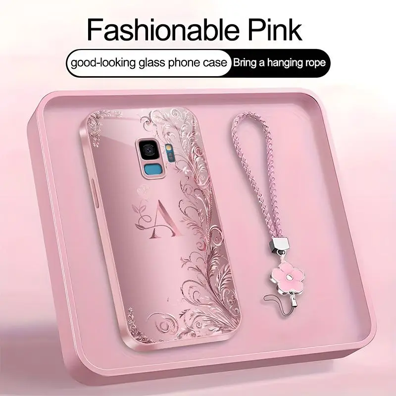 Suitable for [Galaxy S9] high-end women's phone case🤩，a beautiful four-leaf clover lanyard is included🍀，a free four-leaf clover lanyard is included, with 26 letters of the alphabet to choose from and exquisite flower patterns YM99