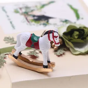 Dollhouse Mini Christmas Decoration Wooden Rocking Horse Cute Horse Design Tiny Ornament, Miniature Home Living Room Bedroom Scene Prop Model, Collectible Gift for Hobbyists & Enthusiasts