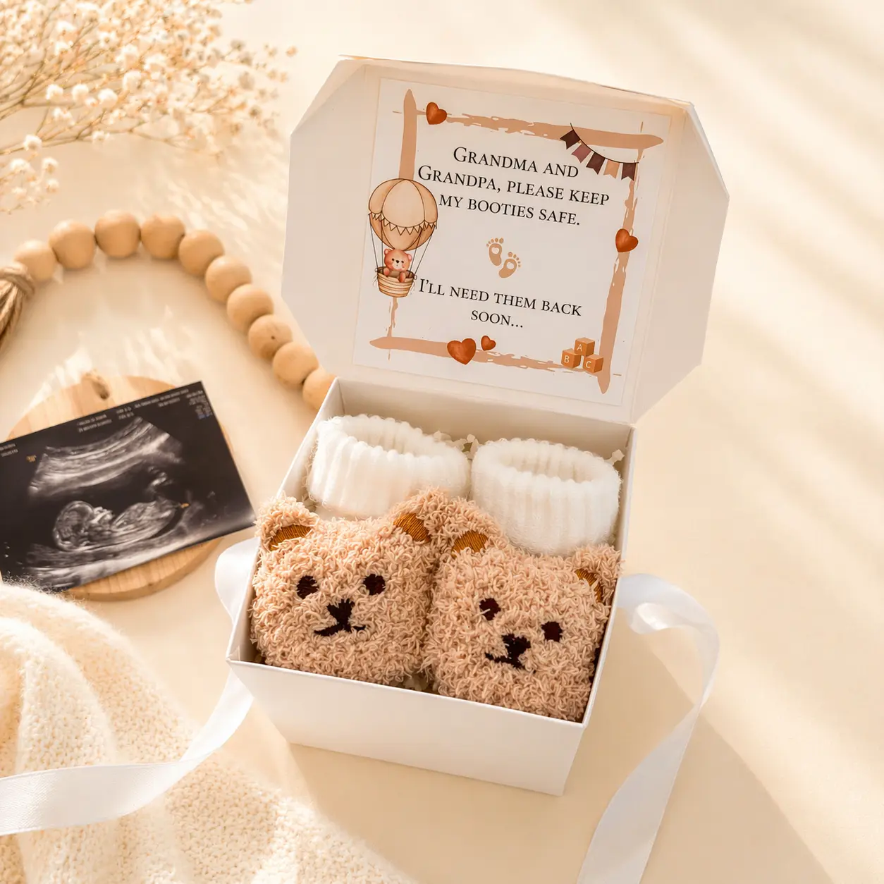 Grandparents Pregnancy Announcement Box -Personalised gift for Aunt, Uncle, Grandma & Grandpa, Dad - Keep my booties safe