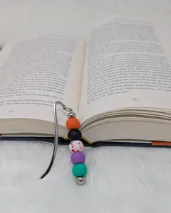 Colorful Halloween Beaded Hook Bookmark – Handmade Creepy Cute Gift for Readers with Rainbow Skull Splatter Bead Charm
