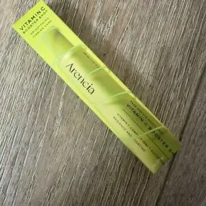 Vitamin C Booster Shot, Pure Vitamin C + Glutathione for Bright, Healthy Skin Glow, 1.01 fl oz