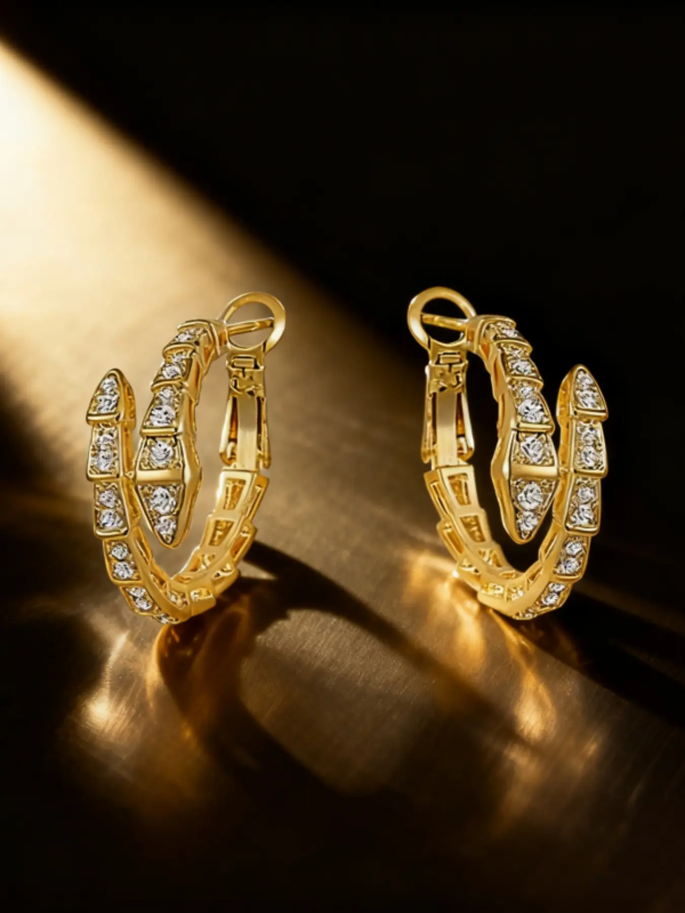 Elegant Snake-Shaped, Unique Design High-Quality Trendy Jewelry for Women, Statement Earrings, Perfect Daily Wear Accessories, Stud Earring Jewelry, Earrings Studs
