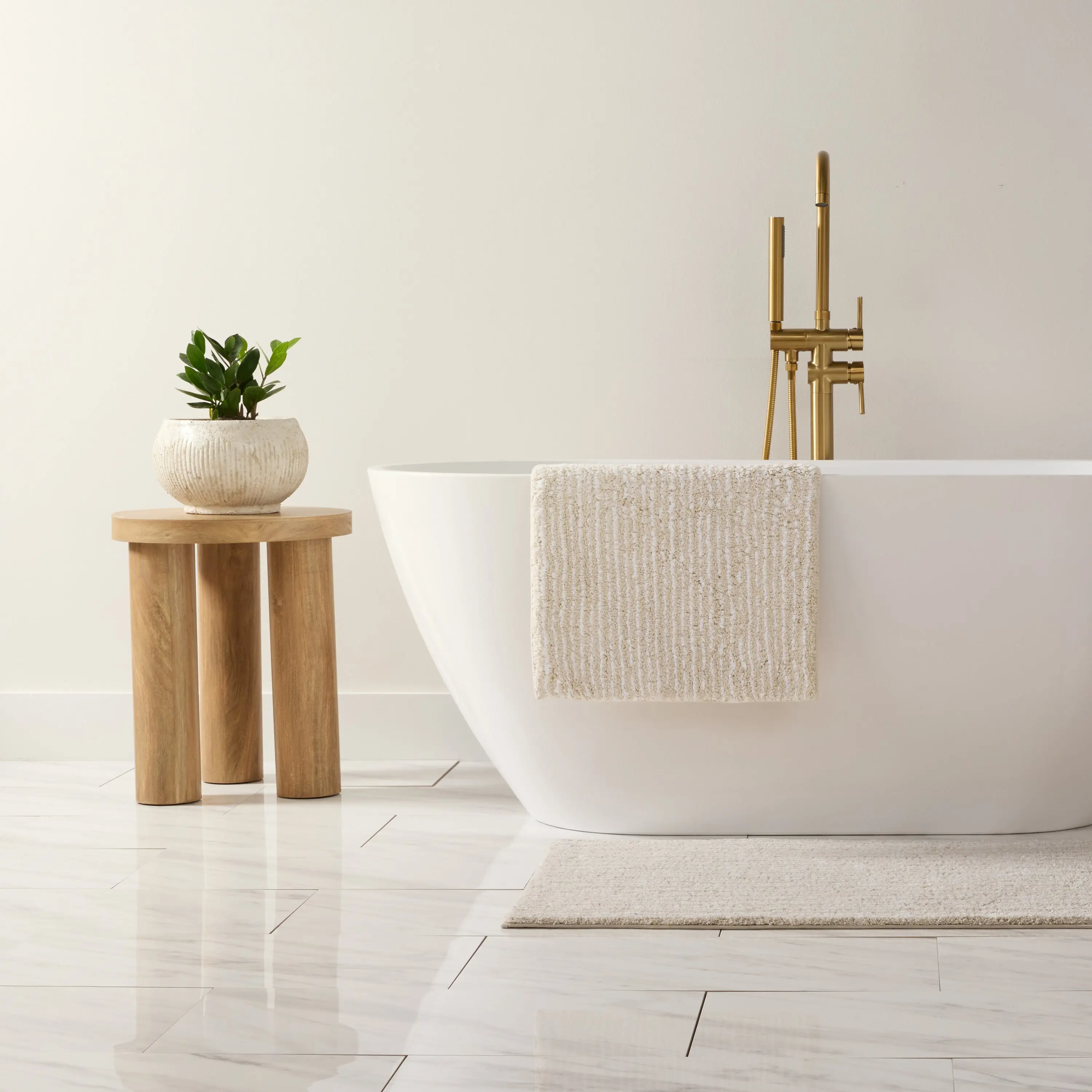 100% Cotton Pin-Striped Bath Mat