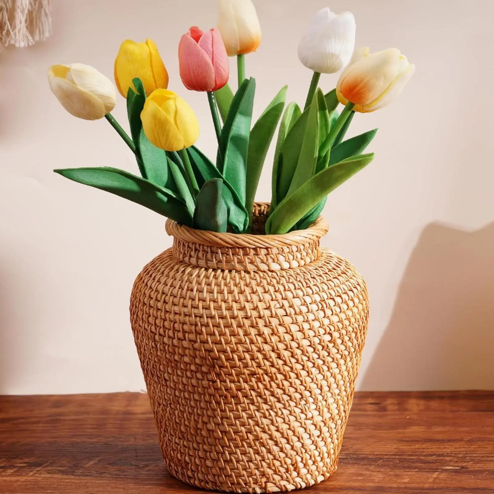 Woven Rattan Vase, Boho Style Flower Arrangement Vase, Decorative Flower Vessel, Handmade Woven Vase for Home Decor, Decorative Vase for Living Room Bedroom Dining Room, Rustic Vase, Dining Table Centerpiece, Ornaments, Decoration