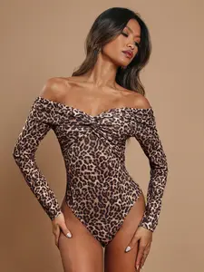 Women's Leopard Print Long Sleeve Beach Bodysuit, Tight Fit Swimwear for Women, Stylish and Comfortable Beach, Perfect for Summer