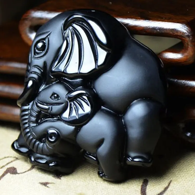 Mother child elephant