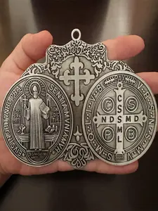 St Benedict Cross Medal, Vintage Brass Tone Finish for Wall Or Desk Display, Fashion DIY Jewelry Accessories for Men & Women, Religious Supplies, Cross Design, Religious Decoration