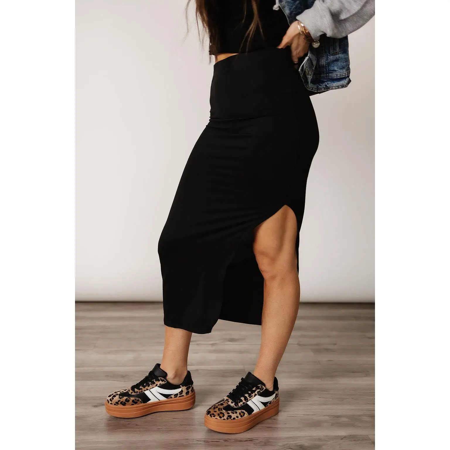 Women's Black Spandex Blend Bodycon Maxi Skirt - 38 Inches, Minimalist, Slim-Fit, Casual, Graphic, High Side Slit, Elastic Waist Bottom, Simple, Plain, Plus Size, Small, Solid, Tee, Split Thigh