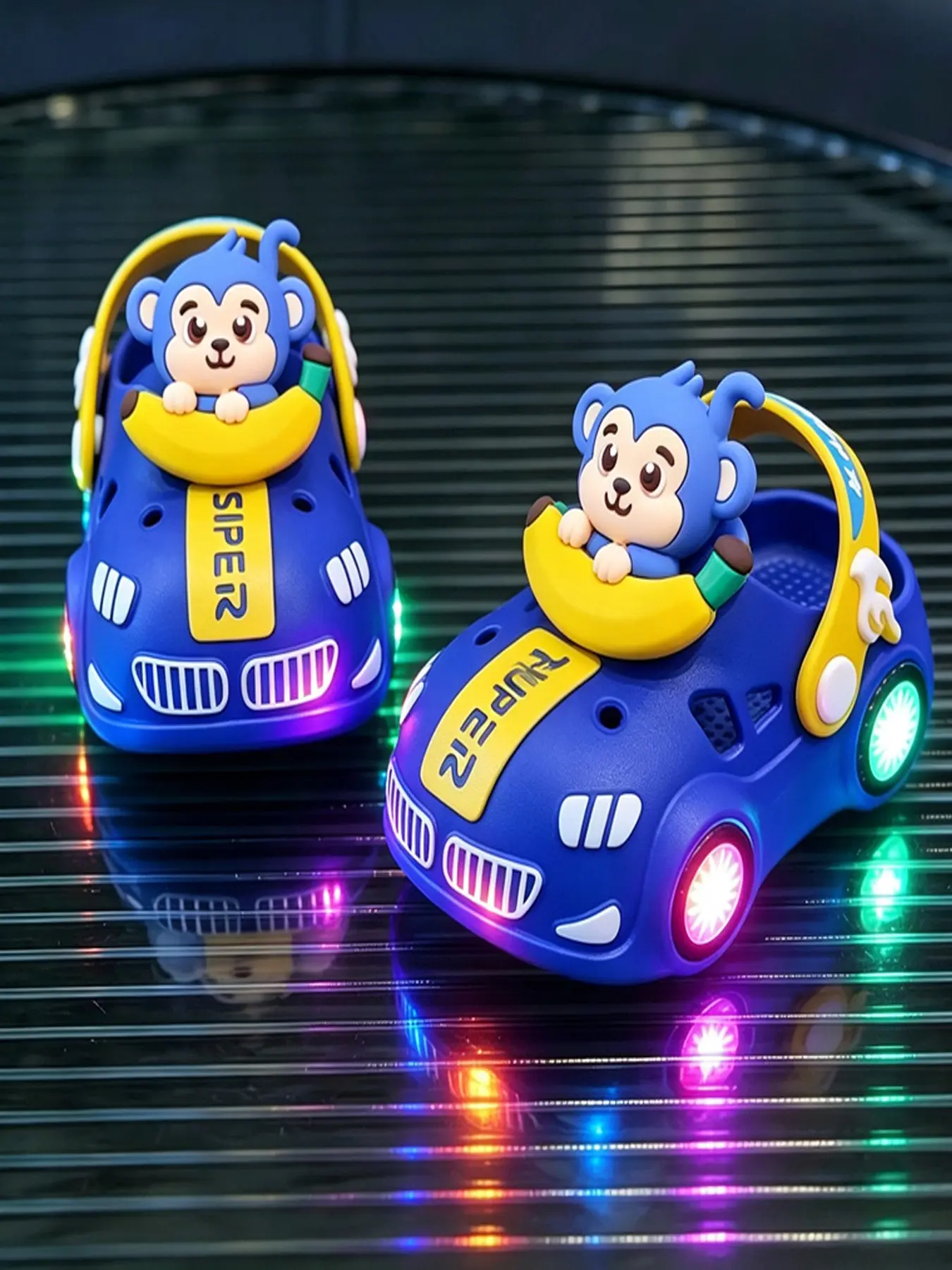 Summer Shiny Banana Monkey Holes Slippers, Kid Slippers, Fun Slippers, Unisex Boy Soft Sole Anti-Slip Toe Protector Sandals, Cute Cartoon Style Footwear