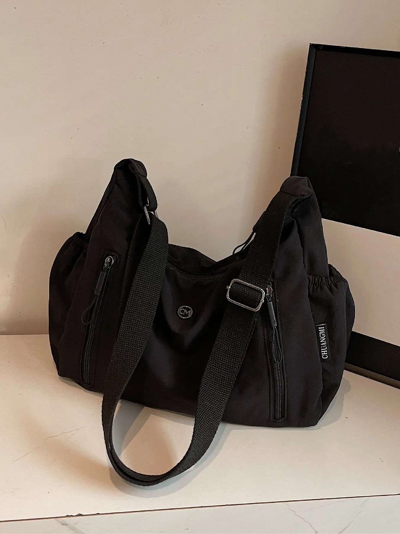 Large Capacity Multi-Pocket Zipper Shoulder Tote Bag, Women's Casual Commuter Adjustable Crossbody Bag, Daily Commuter Bag, Chic Crossbody Bag, Stylish & Practical Everyday Use