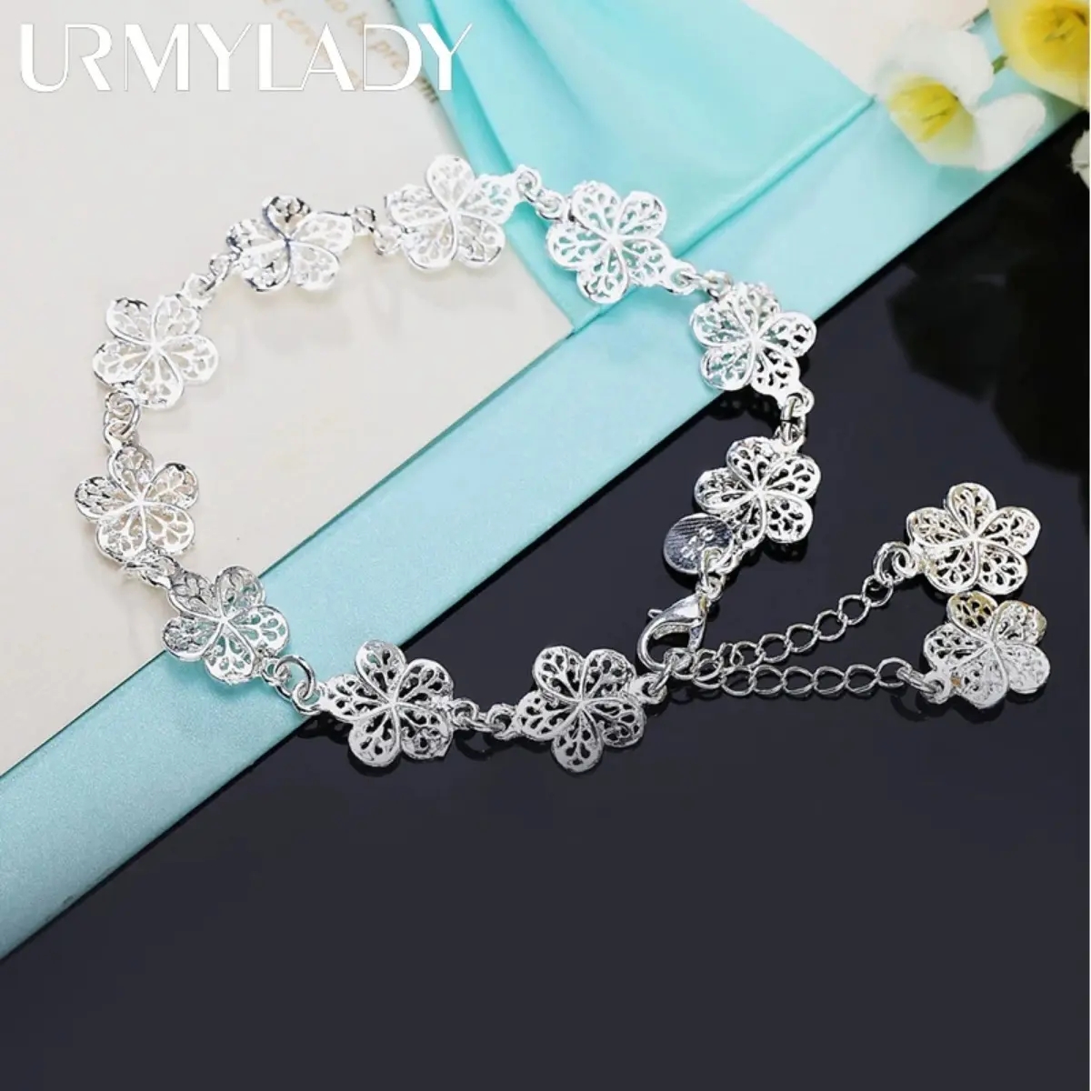 Women's Silver Plated Bracelet with a Floral Design, Copper Base Fashion Jewelry for Party Wear, 20cm, Classic Casual, Environmentally Friendly Copper