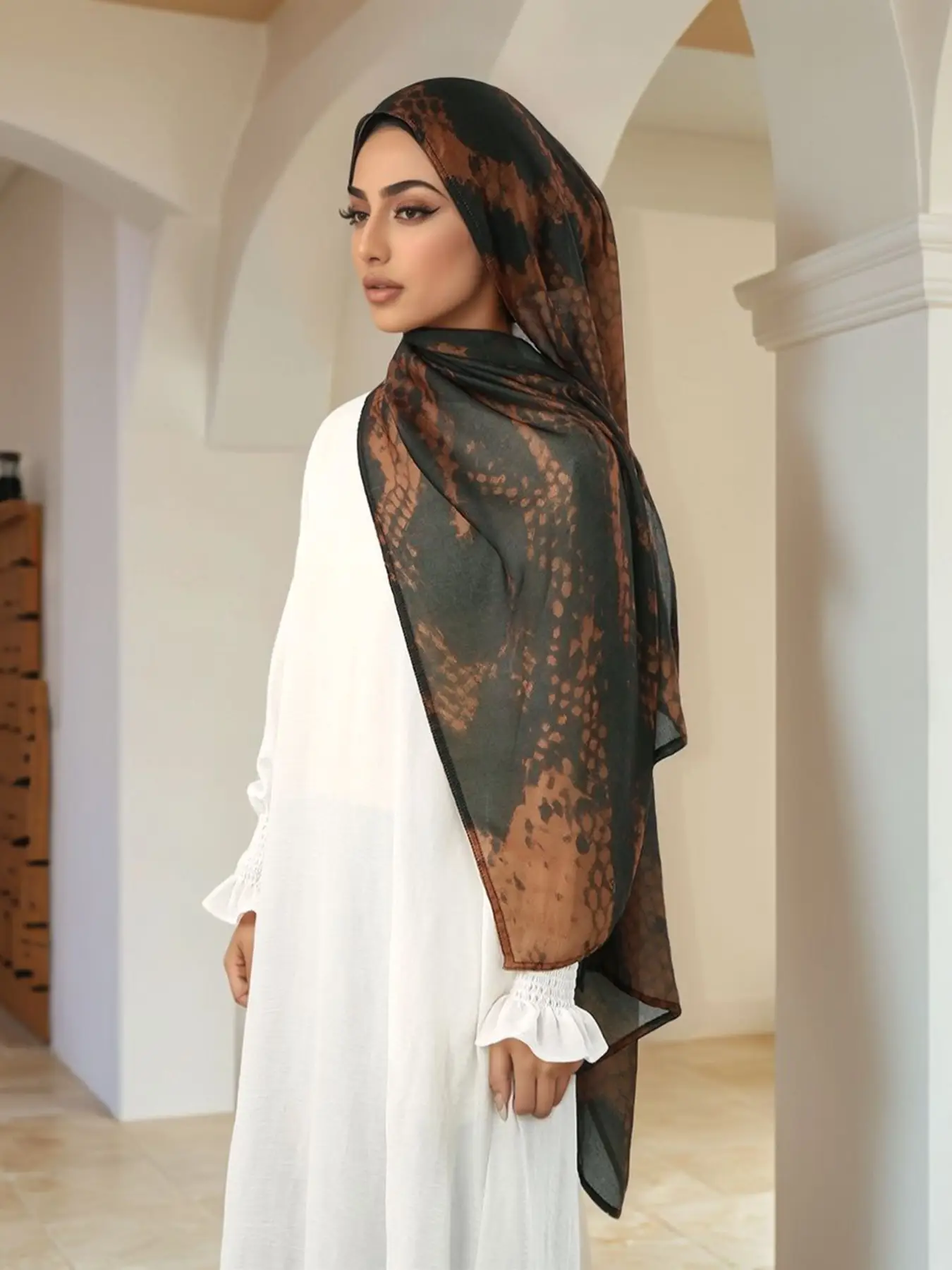 Women's Fashion Digital Print Cotton Linen Scarf, Sun Protection Shawl, Elegant Multi-Purpose Wrap, Suitable for Daily Use, Head Scarf