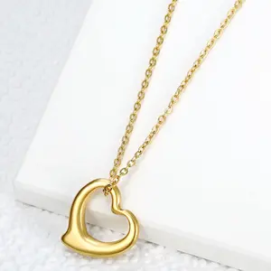 1pc Simple and Fashionable Geometric Hollow Out Heart-shaped Stainless Steel Pendant Necklace for Women, Daily Matching Party Accessories