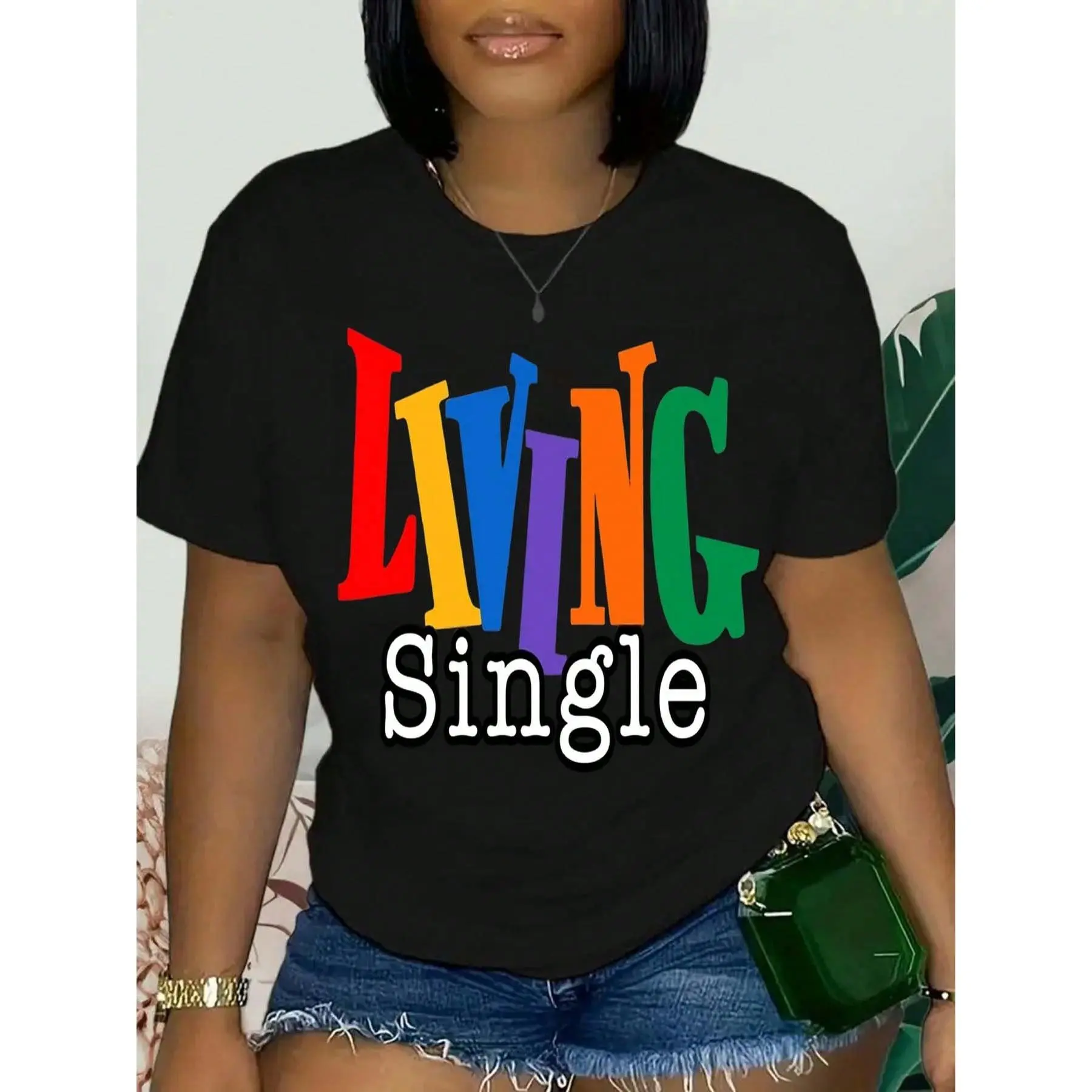 Men's "Living Single" Retro Print Streetwear Tshirt, 100% Cotton Casual Shortsleeve Round Neck Regular Fit All Seasons Top, Basic