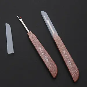 2 in 1 Needle Threaders Seam Ripper,Quilting Supplies Sewing Kit,Quick Sewing Machine Loop Needle Threaders,Sturdy Durable Hand Sewing Tool for DIY Sewing, Embroidery, Mending & Crafting Projects