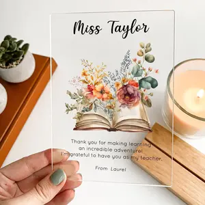 Personalized Wood Base Desk Table Stand – Custom Teacher Name Plate Sign, Educator Appreciation Gift, Classroom Office Décor, End of Year Retirement Back to School Present