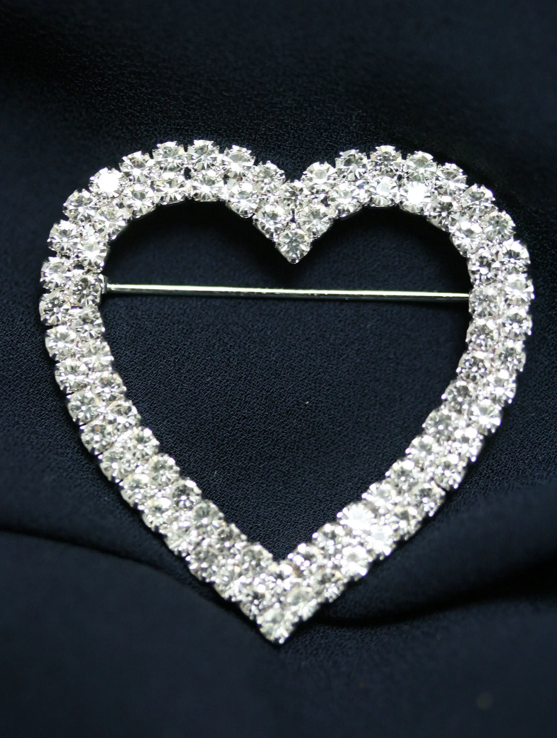 Clear Rhinestone Open Heart Brooch Pin Silver Tone Bling Shiny Sparkly, Valentine's day Heart Jewelry