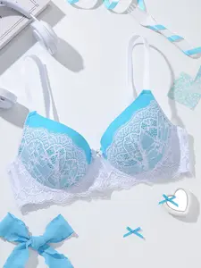 Women's Push-Up Fitted Bra Underwear: Underwire design with medium support for enhanced lift and cleavage; featuring an elegant, chic summer beach-style aesthetic, suitable for both beach outings and everyday wear