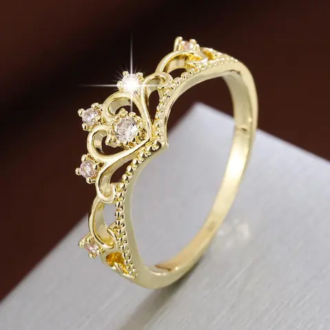 Women's Elegant Crown Design Ring with Artificial Zircon, Exquisite Trendy Hollow-Out Ring, Fashionable Jewelry for Women, Rhinestone Beautiful Rings Ideal as Gift
