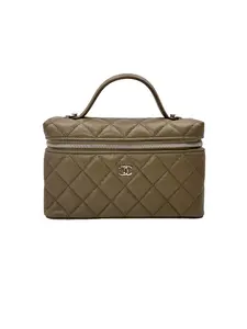Pre-owned CHANEL leather Crossbody Bags 26P Khaki Quilted Caviar Top Handle Vanity Case(U0***08) IRIS239