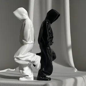 Faceless Thinker Statue Set (2 Pieces), Durable Plastic Decor, Decorative Sculptures, Ideal for Desktop and Porch, Abstract Virtual Human Series Collectible, Resin Sculptures