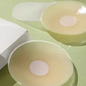 2pcs Reusable Silicone Breast Pads for Women Strapless Invisible Wedding Underwear Silicone Bra Insert Adjustable Push-Up for Summer Anti-Visible Nipple Covers Heat-Resistant Enhances Lift