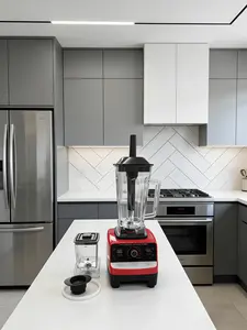 BPA-Free Blender with Jar – Perfect for Drinks & Smoothies, Includes 6 Free Gifts