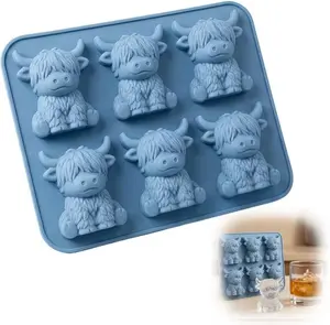 Mini Highland Cow Ice Cube Mold, Cute 3D Highland Cow Ice Cube Tray Silicone Mold for Whiskey Cocktails Coffee Drinks, Reusable Highland Cattle Silicone Ice Tray for Parties Birthday Gift (1, A)