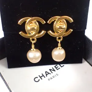 Pre-owned Chanel Earrings Pearl Sterling Silver by Rebag