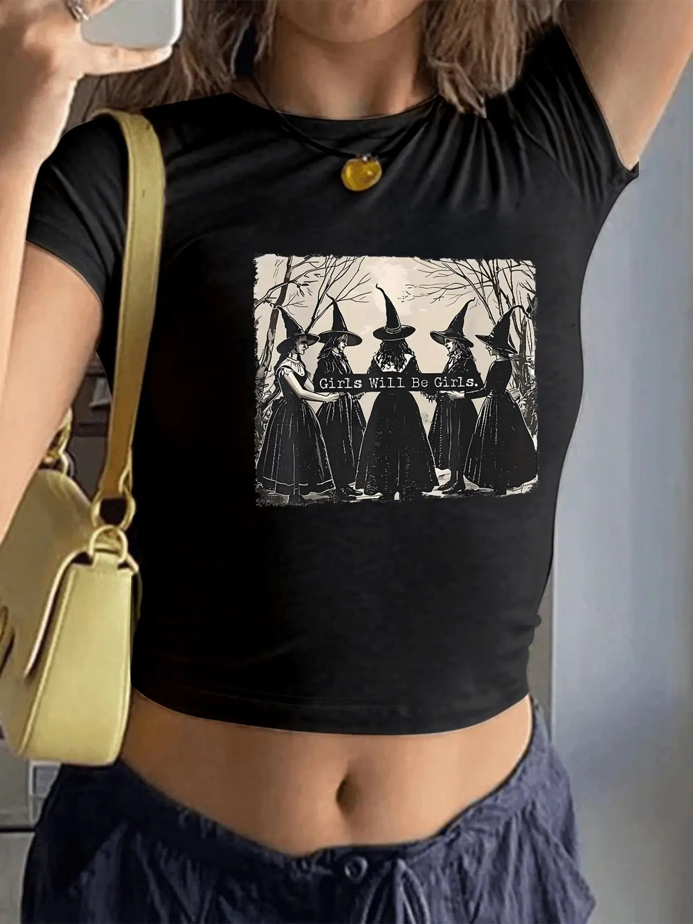Women's Halloween Themed Letter & Witch Print Round Neck Crop Tee, Casual Short Sleeve Crew Neck T-shirt for Daily Holiday Vacation Outdoor Wear, Ladies Clothes for All Seasons, Womenswear Top