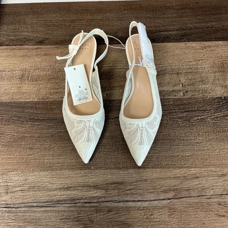 A New Day Cream Milan Lace Pointed Slingback Kitten Heel