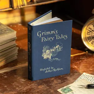 'Grimm's Fairy Tales' 1812 Travelbook Passport Wallet with Kraft Notebook & Silver Ballpoint Pen, 10 cm x 14.5 cm, Includes Passport, Notebook & Wallet