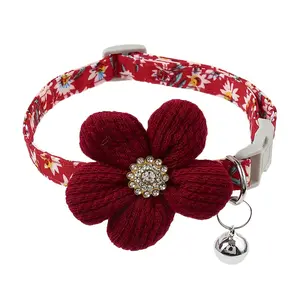Cute Floral Pet Collar with Detachable Bell, Adjustable Polyester Fiber Dog Cat Necklace, Soft Small Animal Accessory, Harnesses