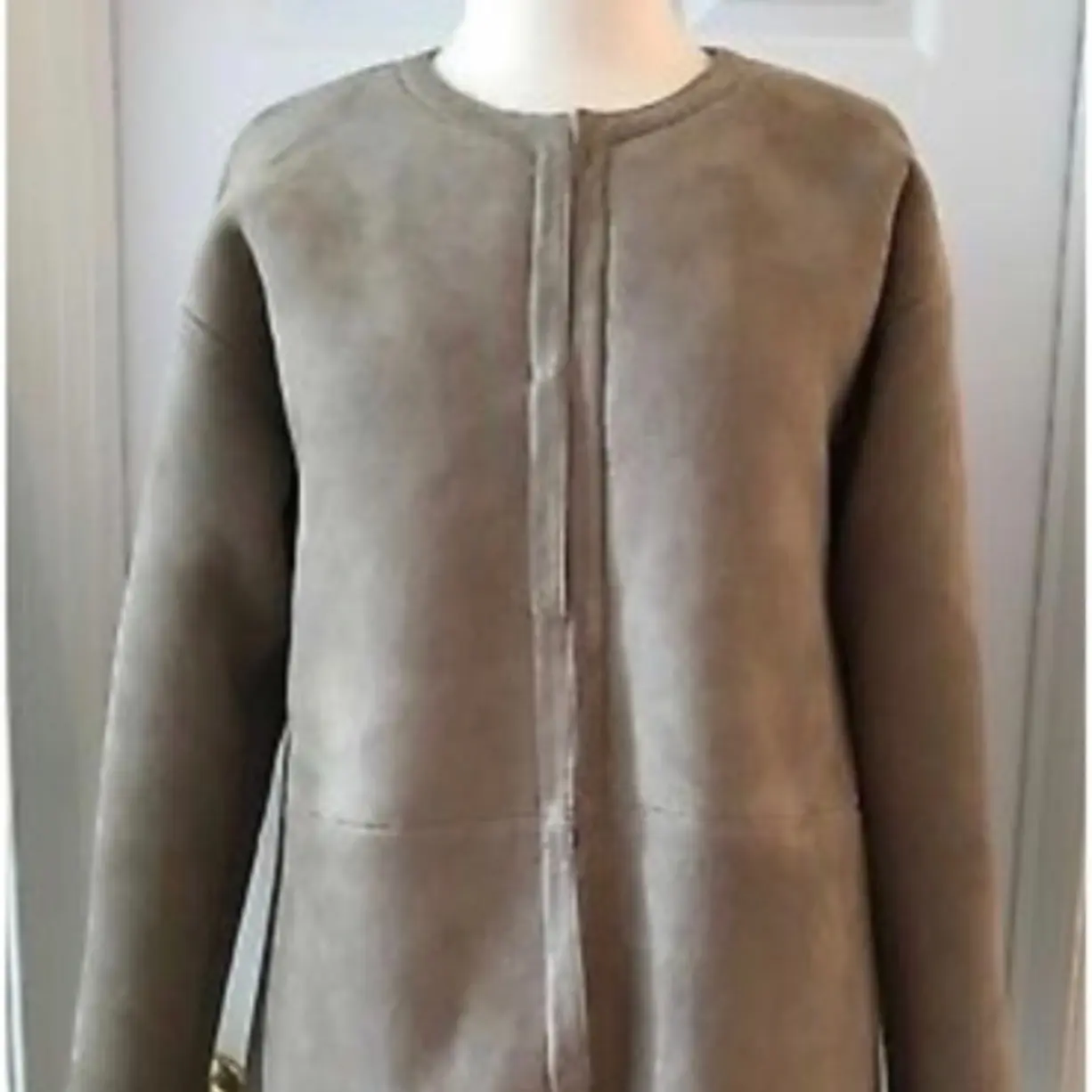 J.CREW REVERSIBLE SHEARLING JACKET. SIZE: S. ITEM # F9743.