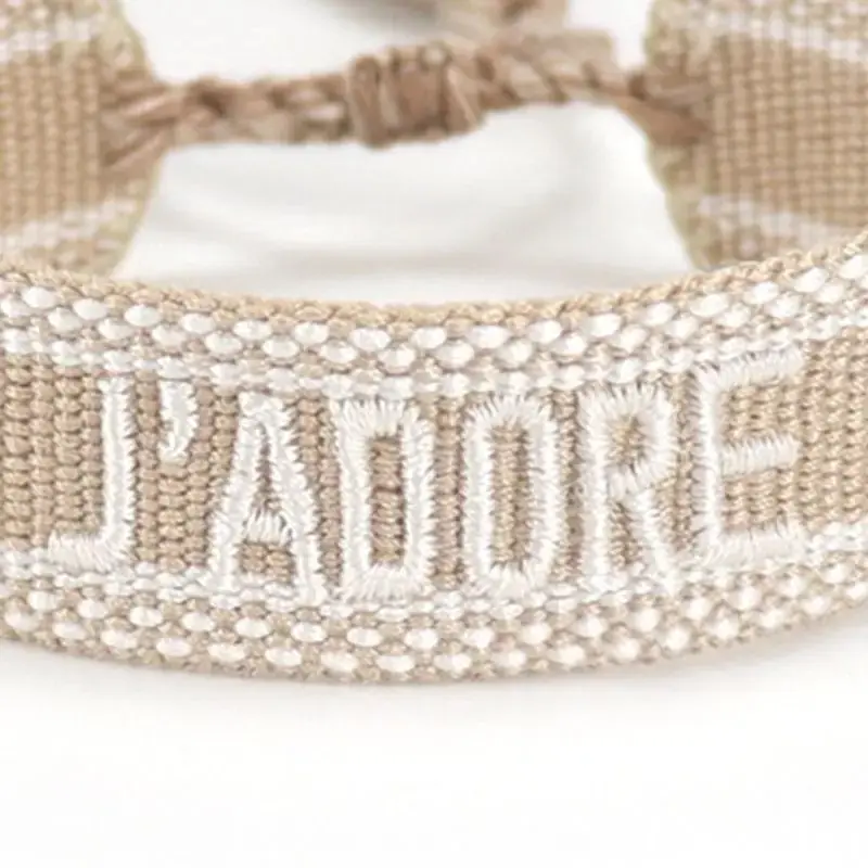 JADORE-pulcera de punto con bordado , brazalete bohemio