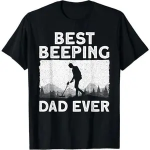 Best Metal Detecting Art For Men Dad Metal Detector Lovers T-Shirt