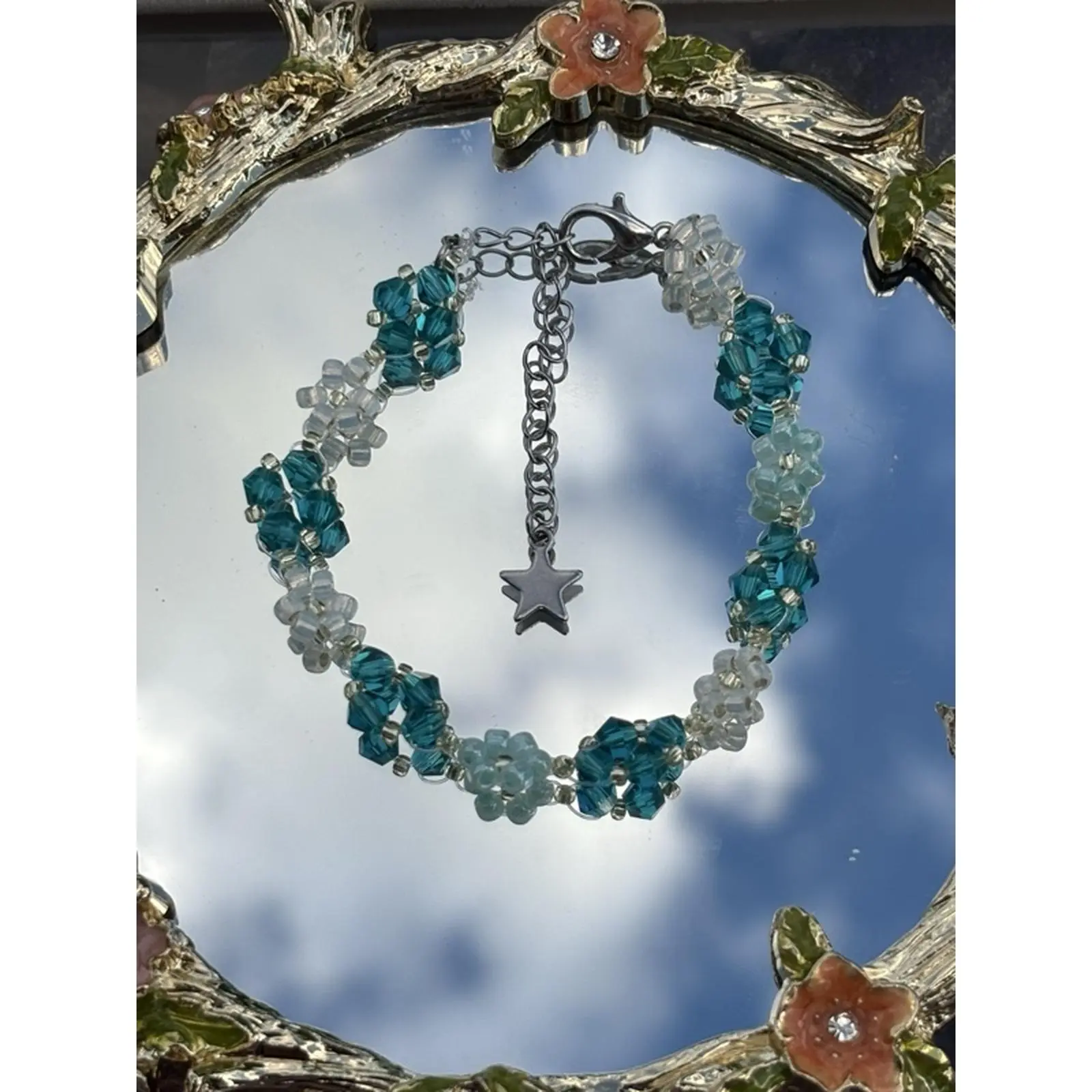 Blue Yellow and White Daisy Flower Seed Bead Bracelet