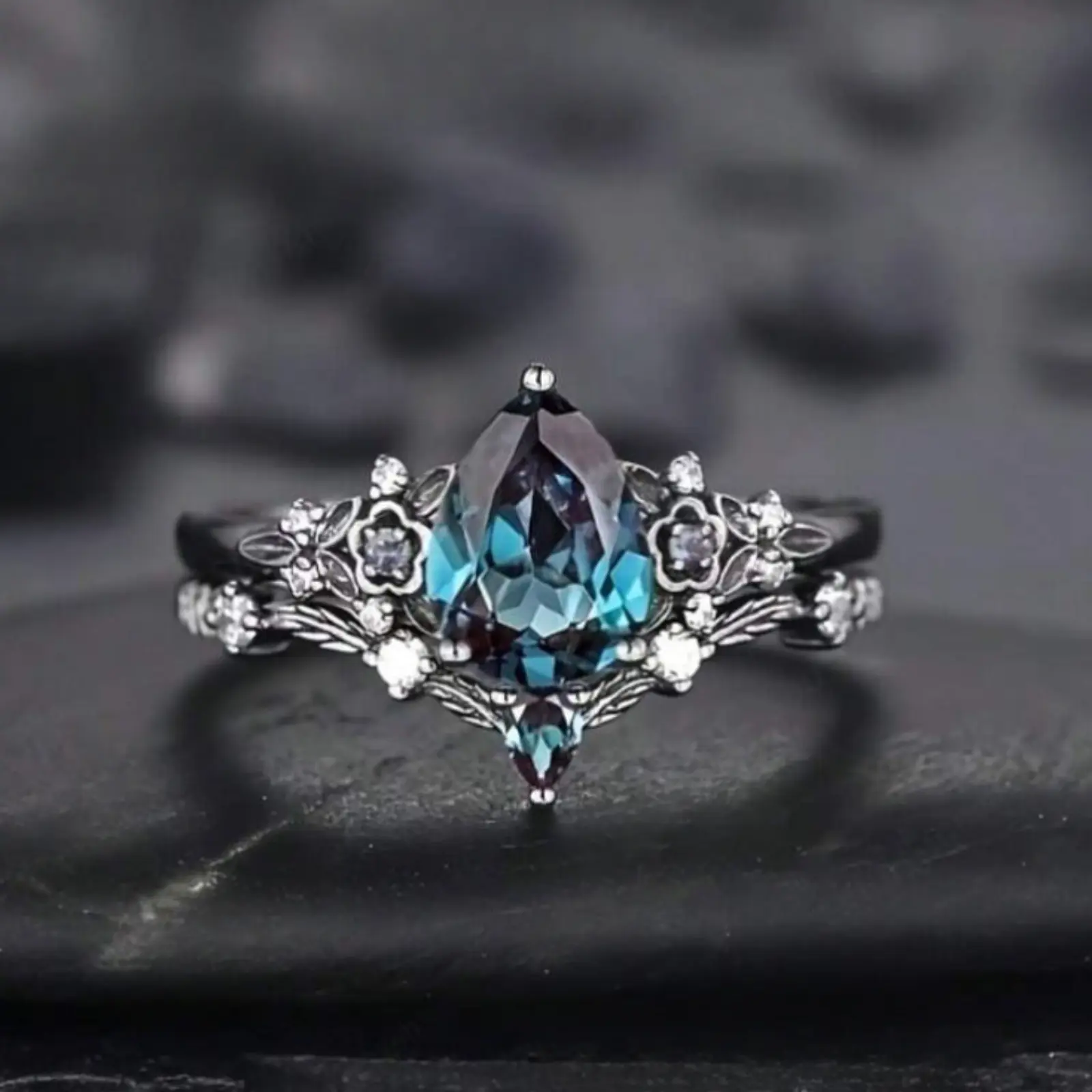 Gothic Black Gold Pear Shape Alexander Engagement Rings 2 Pieces, Black Flower Engagement Ring Set with Unique Platinum Black Magic Ring as a Gift for Bride