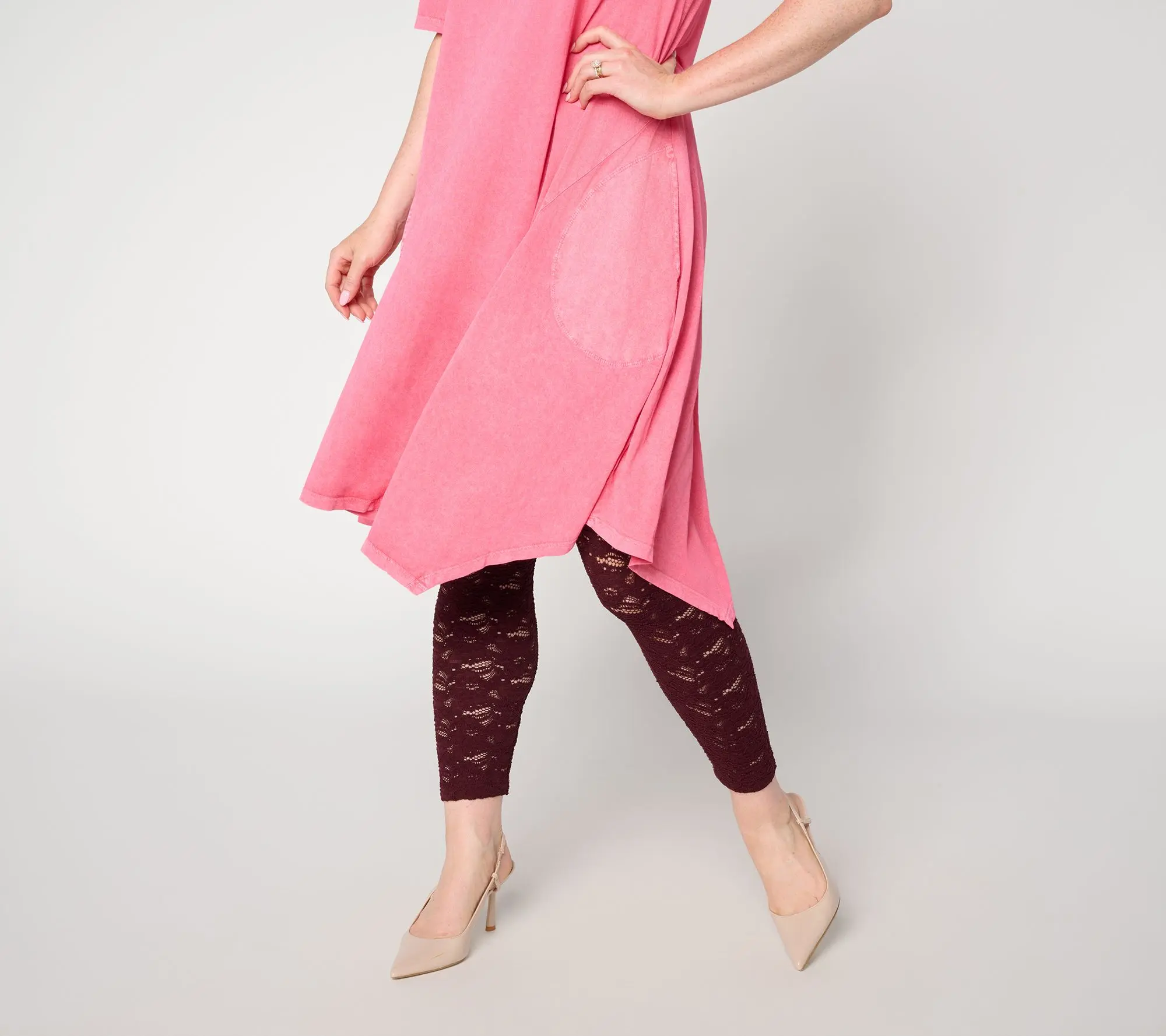 LOGO Layers by Lori Goldstein Petite Stretch Lace Leggings
