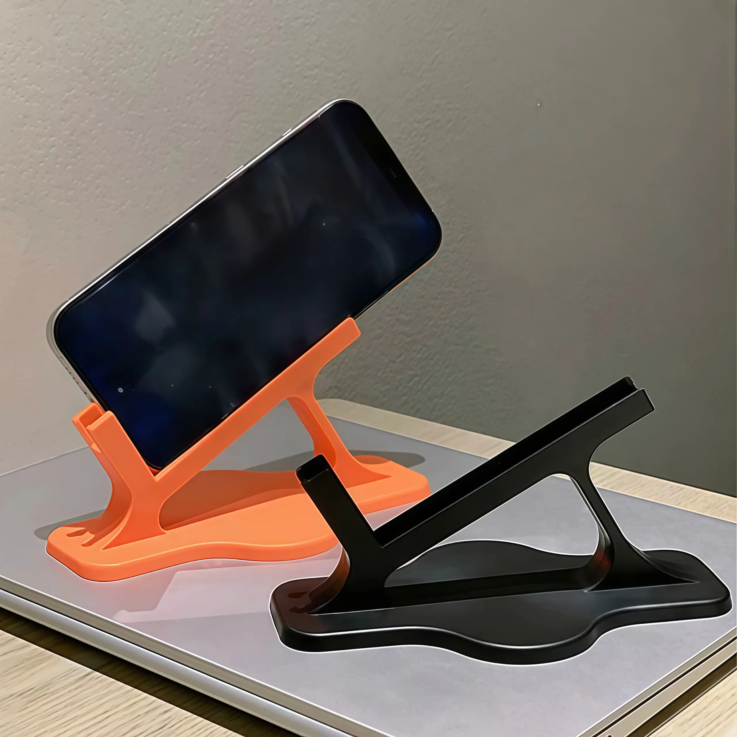Hands-Free Lazy Phone Holder, Built-in Charging Slot, Universal Bracket for Bed, Sofa & Side Lying Use-MM1