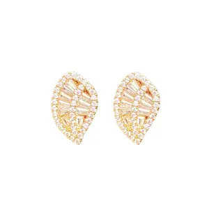 Zirconia Leaf - Elegant Leaf Design with Unique Shape and Color