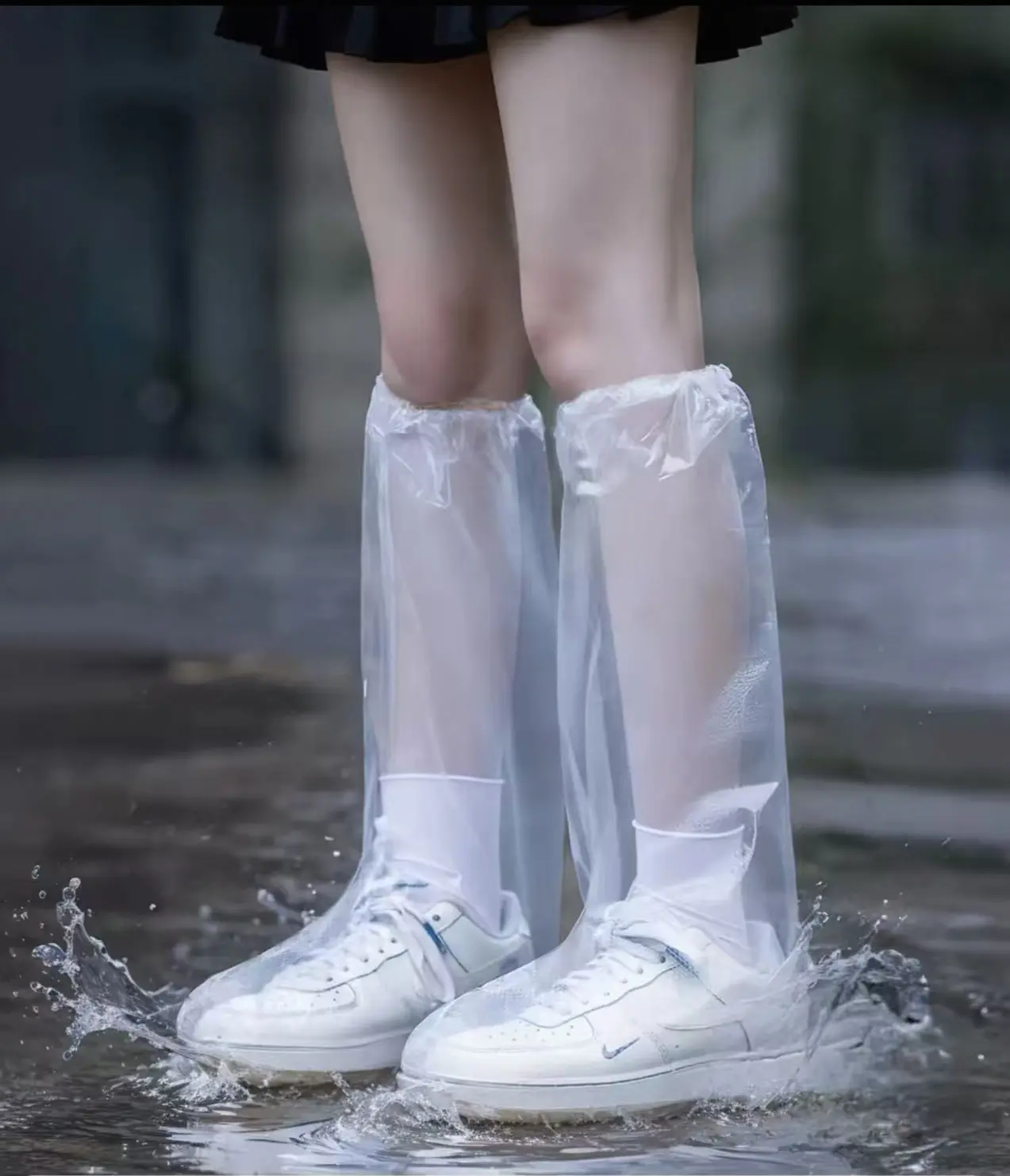 Disposable Tall Waterproof Plastic Shoe Covers, Transparent Non-Slip Extended Knee-High Thick Shoe Protector, 1-Size-Fits-All, Portable Dry Protection for Outdoor Travel, Cycling
