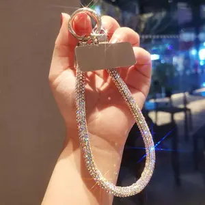 1 pcs Iridescent braided metal phone lanyard keychain Ins Internet celebrity same style flash key ring,suitable for various styles of phones,  daily use, portable, convenient,  practical, ensuring the safety of the phone and preventing it from falling out