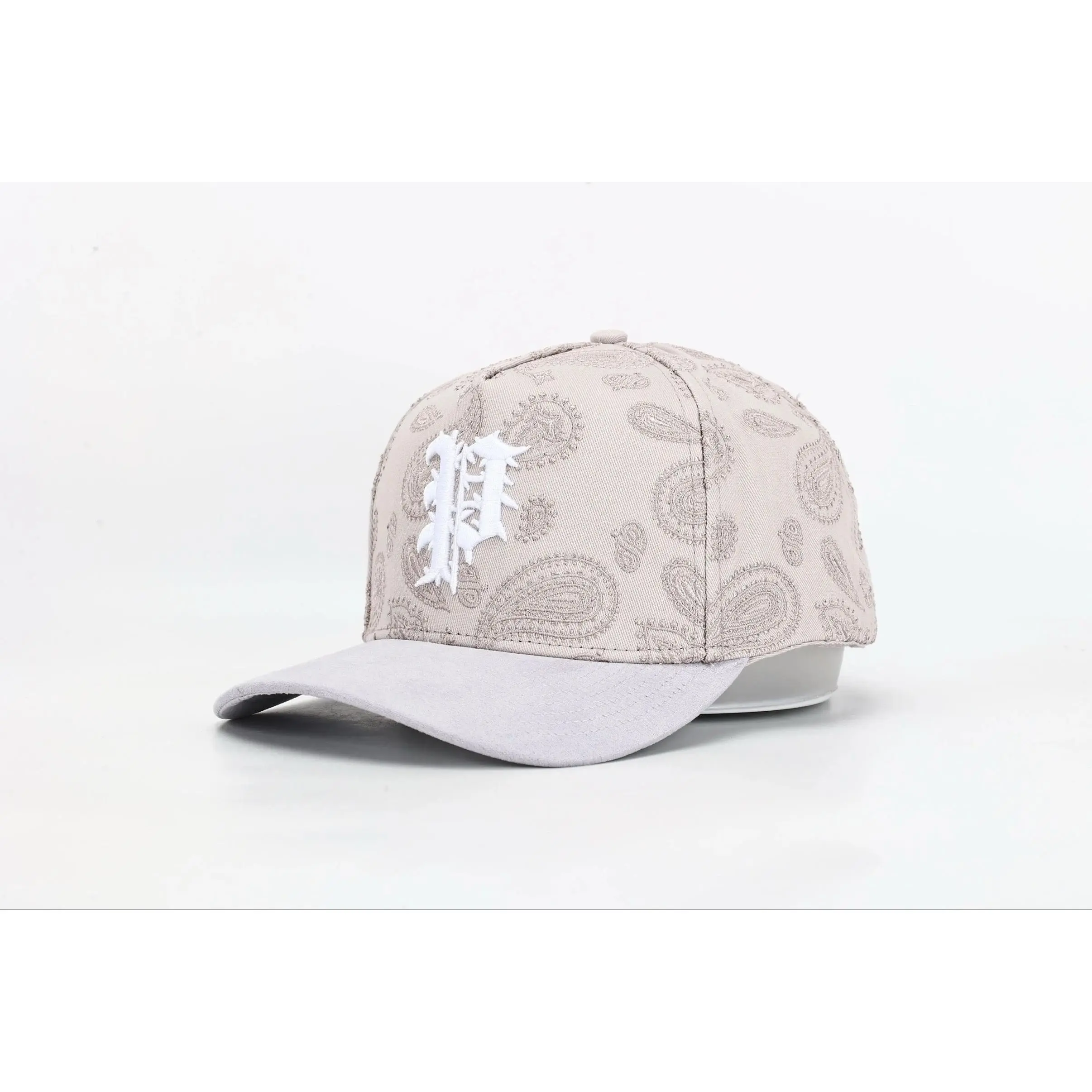 PRESSI New Underdog Suede Hat with Paisley Embroidery & Gothic "P" Stamp Grey Brim Cap for Subtle Yet Impactful Design Elements Functionality Fashion