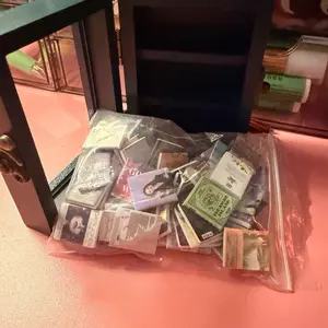 Blind date with a book + 10 extras